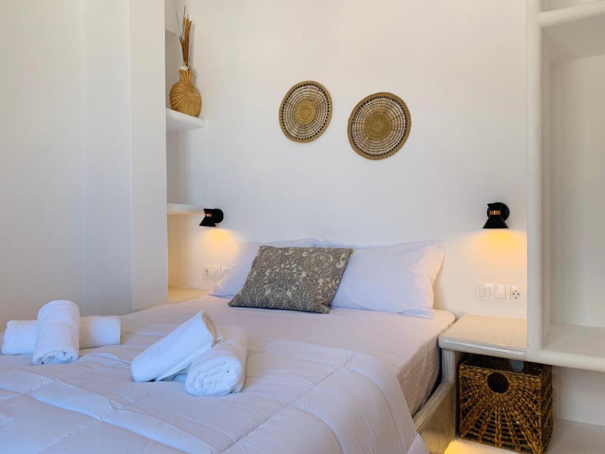 Juli'S Suites Merichas Экстерьер фото